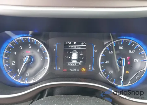 2020 Chrysler Voyager Lxi из США, поврежденный, VIN 2C4RC1DG0LR258573